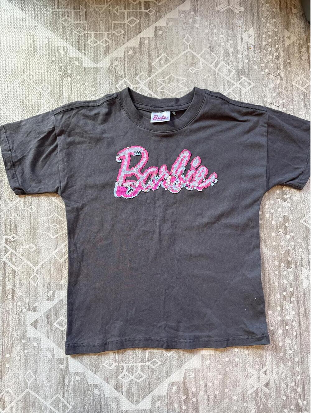 Barbie Kids Black T-Shirt with Pink Sequin Logo Size 5